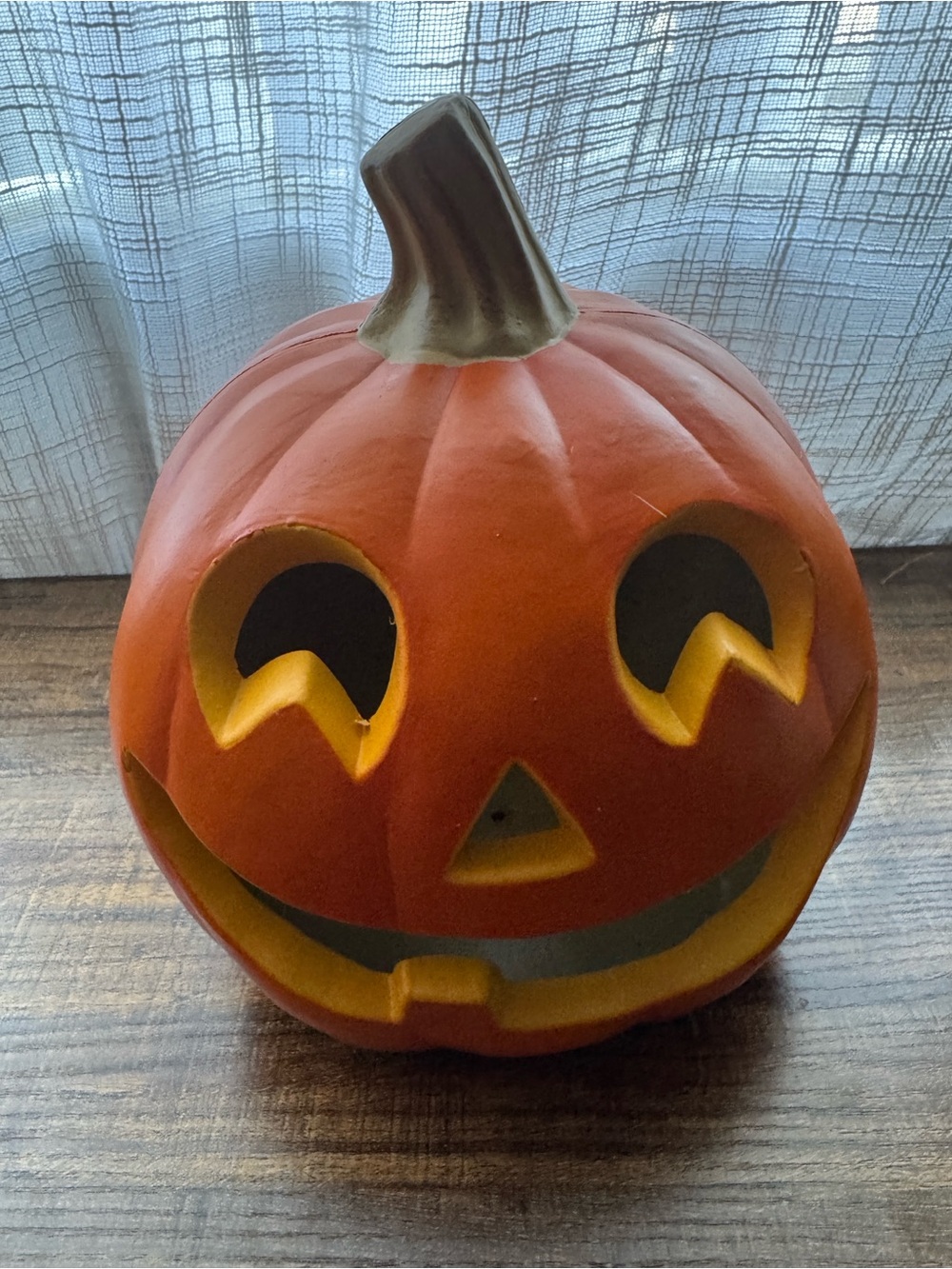 Halloween Jack-o'-Lantern Pumpkin Decor Light Up Hole Resin Plastic
